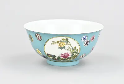 Chin. fam. rose kom Ø 15 cm – kavel bij Twents Veilinghuis