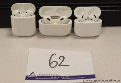 3 diverse earpods APPLE, zonder kabels, werking niet gekend – kavel bij Appelboom