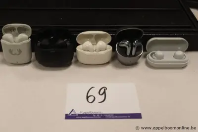 5 diverse earpods, zonder kabels, werking niet gekend – kavel bij Appelboom
