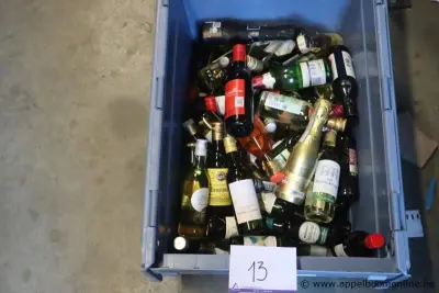 lot flesjes wijn (zonder pvc bak) – kavel bij Appelboom
