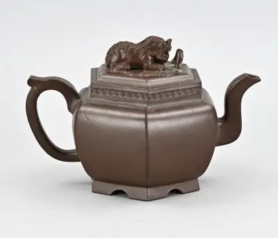Yixing theepot – kavel bij Twents Veilinghuis