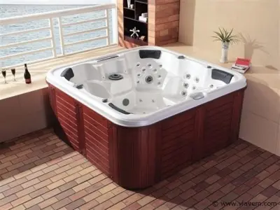 5 Persoons Outdoor Spa 208x208 cm incl. 2 ligbedden – kavel bij Vlavem