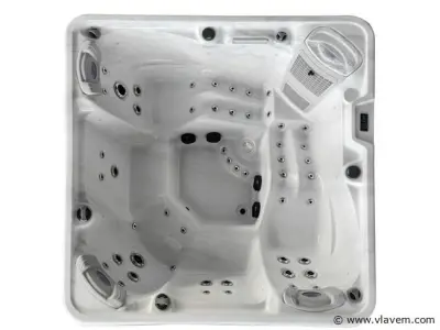 Outdoor Spa 5-persoons 220x220x90 cm – kavel bij Vlavem