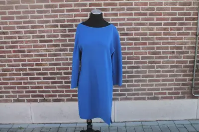 Blauw wollen kleed (Natan) - Maat 42 – kavel bij De Kringwinkel, Brecht