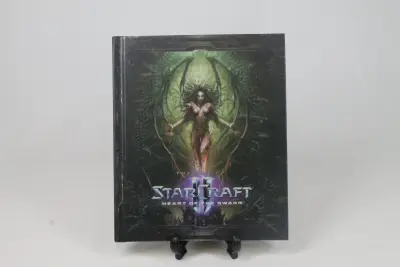 boek: The art of StarCraft II: Heart of the swarm – kavel bij De Kringwinkel, Brecht