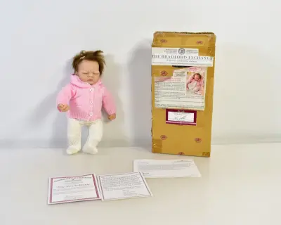 Ashton-Drake “Tiny Miracle Emmy” babypop – Linda Webb – 2007 – kavel bij De Kringwinkel, Turnhout