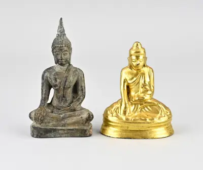 2x Thaise boeddha – kavel bij Twents Veilinghuis