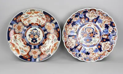2x Japans Imari bord Ø 40 cm – kavel bij Twents Veilinghuis