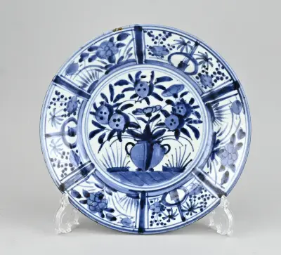 Arita bord (Japan) – kavel bij Twents Veilinghuis