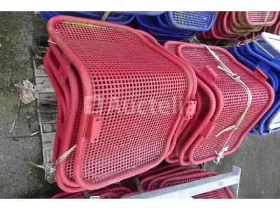 20 metalen stoelen voor wachtstoel – kavel bij Auctelia, Merelbeke-Melle
