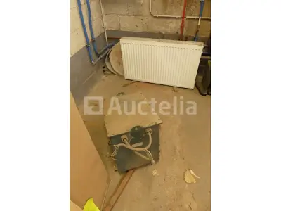 Transformator, Radiator – kavel bij Auctelia, Chastre