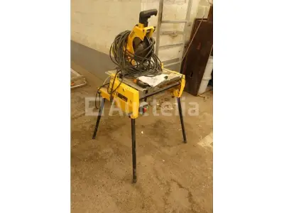 DeWalt DW 743 tafel-mitrezaag – kavel bij Auctelia, Chastre