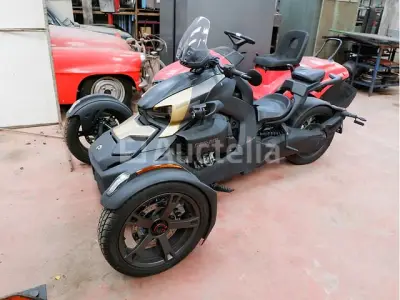 BRP Can-Am Driewieler Motorfiets (VIN: 3JB2FEF14NJ000628) – kavel bij Auctelia, Fauvillers