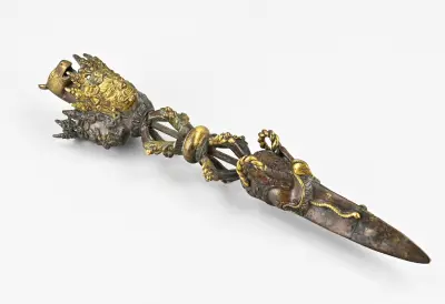 Bronzen phurba (Tibet) – kavel bij Twents Veilinghuis