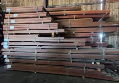 (145x) Terrasplanken Omniplex IPE hardwoodclips – kavel bij Auctim