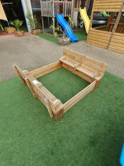 Zandbak Snuggly Sandhill – kavel bij Auctim, Grobbendonk