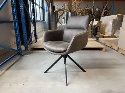 Eetkamerstoel Nola (set van 6)-draaibaar-microleder-wood – kavel bij XL Auctions