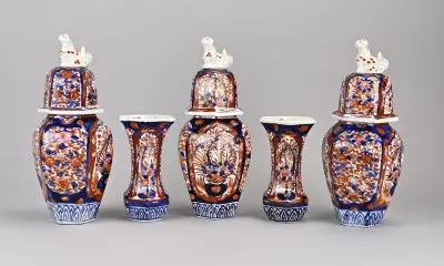 5-Delig Japans Imari kaststel, H 16 - 30 cm – kavel bij Twents Veilinghuis