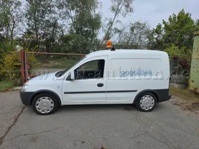 1 Opel Combo -C-Van-CNG – kavel bij Zoll-Auktion, Radolfzell am Bodensee