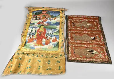 2 Delen Chinees (Thangka/handwerkkleed) – kavel bij Twents Veilinghuis