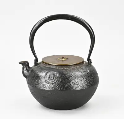 Antiek Japanse Tetsubin theepot – kavel bij Twents Veilinghuis