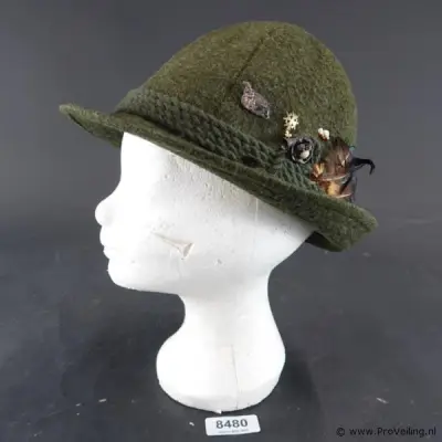 Groene vilten Tiroler hoed / Beierse jachthoed (Trachtenhut of Alpenhoed – kavel bij ProVeiling