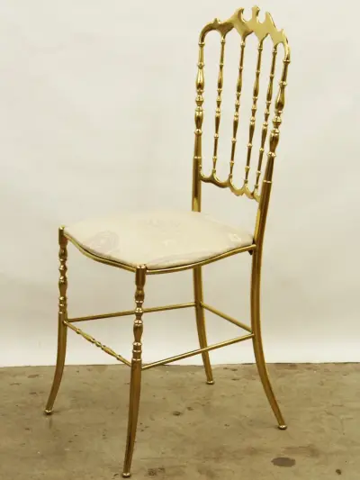 Vintage Hollywood Regency stoel in Chiavari stijl – kavel bij De Kringwinkel, Antwerpen