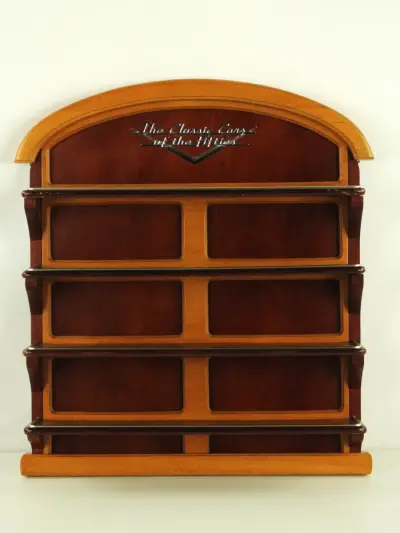 Franklin Mint - Houten displayrek voor modelauto's van de jaren 50 – kavel bij De Kringwinkel, Antwerpen