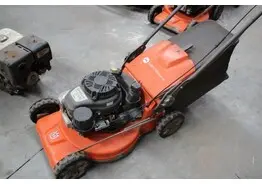 grasmaaier Husqvarna LC551VBP professional – kavel bij Desvo Veilingen, Ruddervoorde Wegens Rouwkoop - Stad Oude