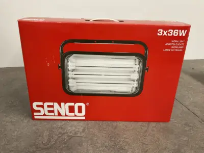 2x Senco bouwlamp 3x36 watt – kavel bij XL Auctions