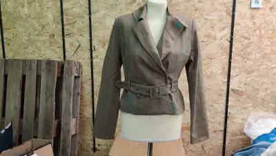 (18x) partij kleding – kavel bij Auctim, Balen