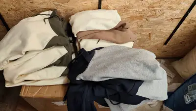 (9x) partij kleding – kavel bij Auctim, Balen