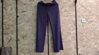(23x) partij kleding – kavel bij Auctim, Balen