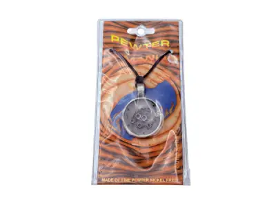 Young Zone | Stoere Pewter Hanger met Koord – kavel bij XL Auctions