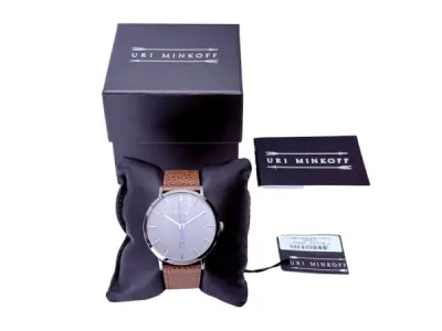 Uri Minkoff | Stijlvol Minimalistisch Herenhorloge – kavel bij XL Auctions