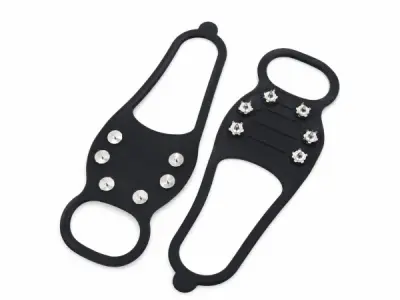 Sneeuwschoenen met Spikes – universele maat – kavel bij XL Auctions