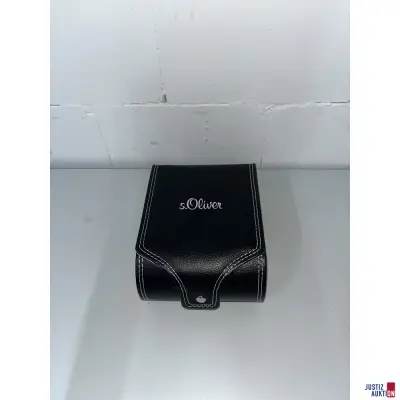 V51/26 - s.Oliver Herren-Armbanduhr mit Originalbox – kavel bij Justiz-Auktion, Frankfurt am Main