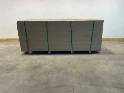 20x MDF plaat 2620x994mm ongegrond 16mm – kavel bij XL Auctions