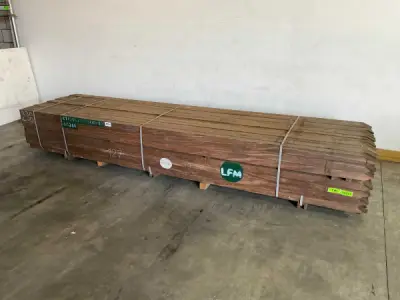 10x Azobé hardhouten tuinpaal gepunt 350x7x7 cm – kavel bij XL Auctions