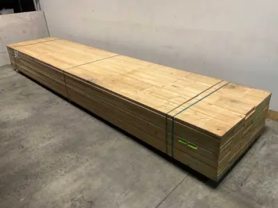 10x Vuren plank geschaafd - 540x23,5x3,8cm – kavel bij XL Auctions