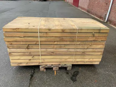 25x grenen balk geïmpregneerd 220x8.8x8.8 cm – kavel bij XL Auctions