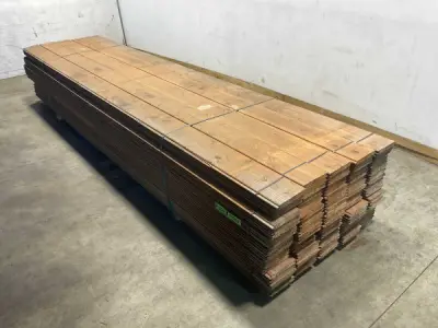 15x Douglas plank blokhutprofiel 400x19,5x2,8cm – kavel bij XL Auctions