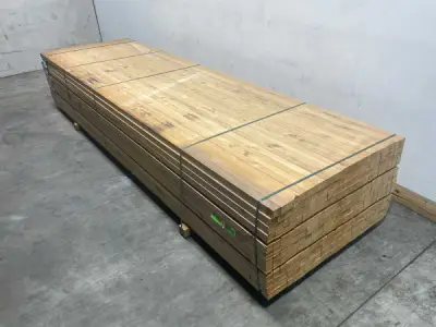 100x Grenen balk geschaafd 360x4,5x4,5cm – kavel bij XL Auctions