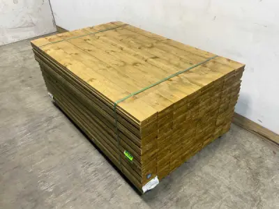 125x Midden-Europees vuren plank fijnbezaagd 179,5x14,5x1,9 cm – kavel bij XL Auctions