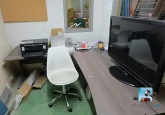 Lot de mobilier et matériel divers – kavel bij Clicpublic