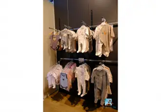 Lot de vêtements pour bébé – kavel bij Clicpublic