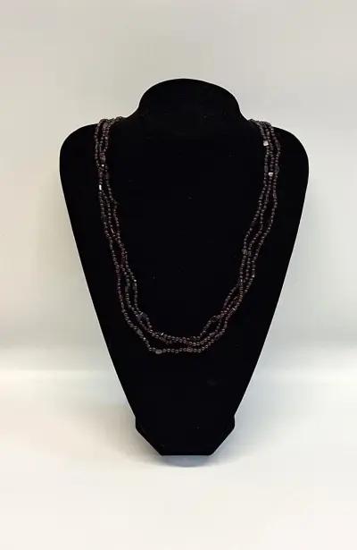 Kralenketting – kavel bij De Kringwinkel, Aalst