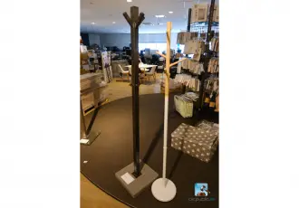 Lot de porte-manteaux – kavel bij Clicpublic