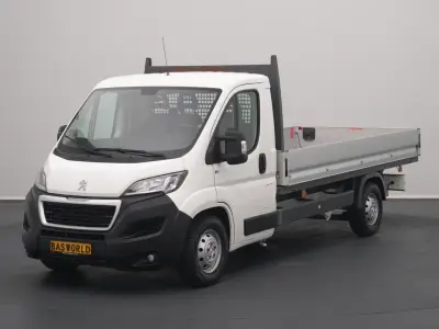 Peugeot Boxer 165PK Open Open Laadbak Airco Navi Trekhaak Euro6 Pritsche Pickup – kavel bij BAS World Auctions, Veghel