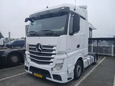 Mercedes Actros 1942 2xTanks Cruise Control SSC – kavel bij BAS World Auctions, Veghel